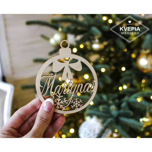 Puidust nimeline kuuseehe